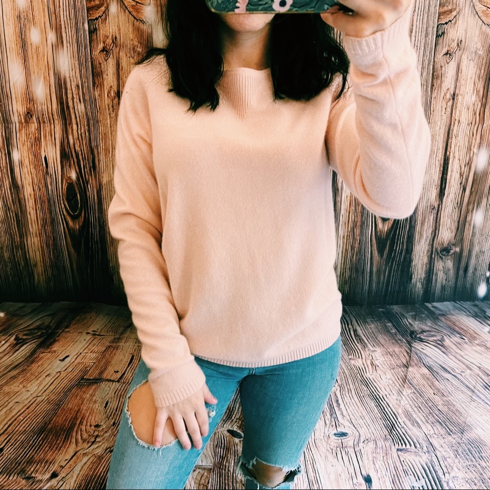 Baby pink precious fiber sweater